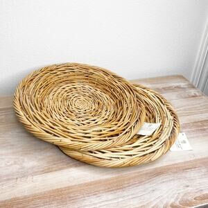 Pottery barn mendocino plate chargers NEW set of 2